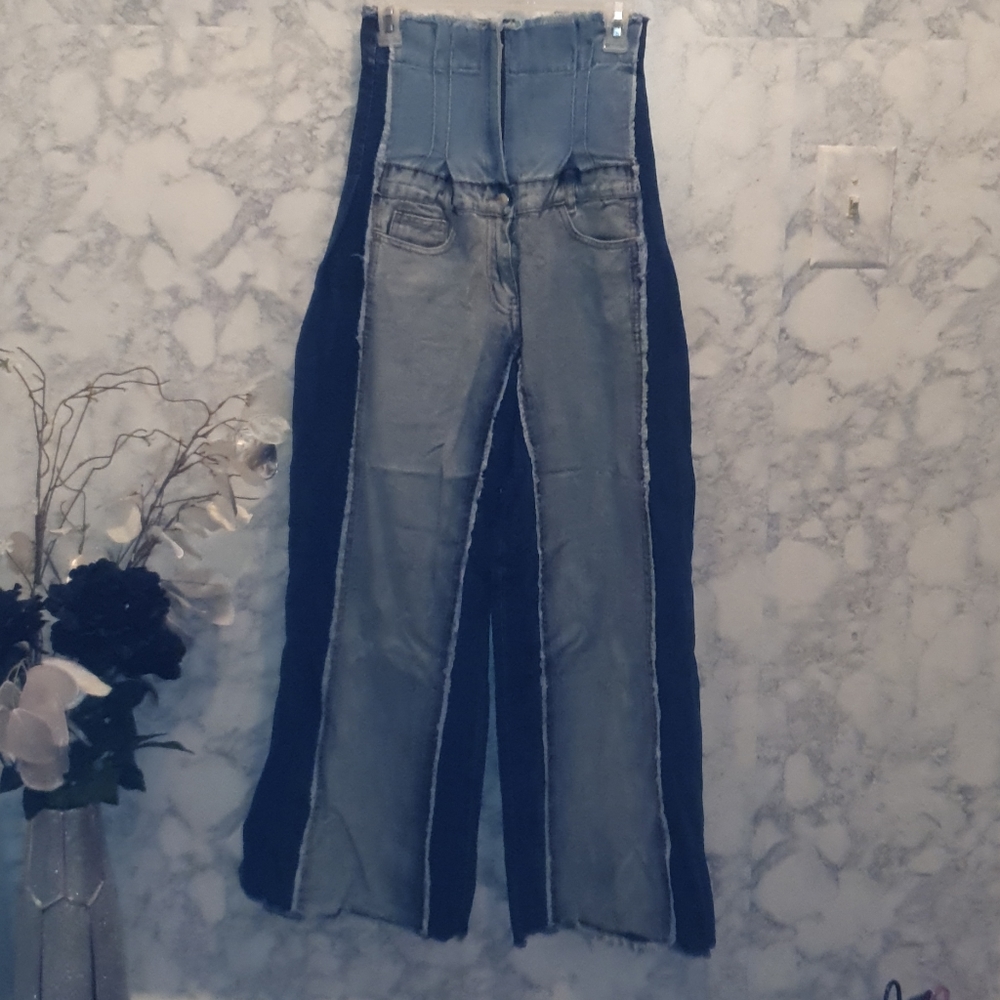 Super high waist wide leg jeans
